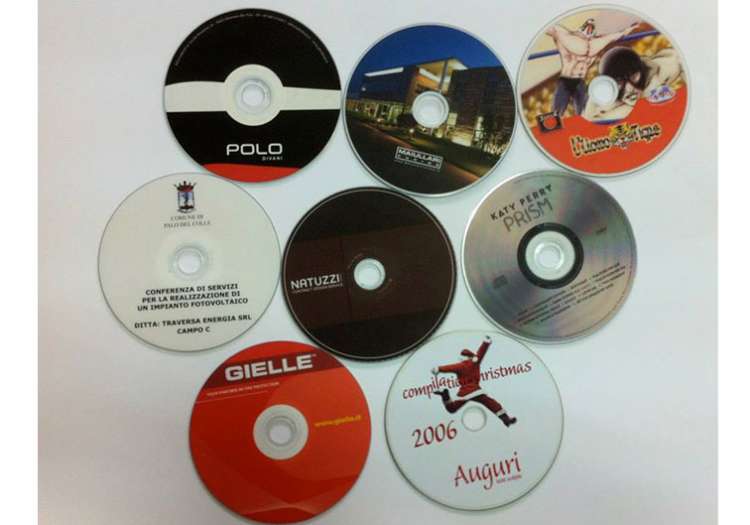 Stampe su CD e Vinili.